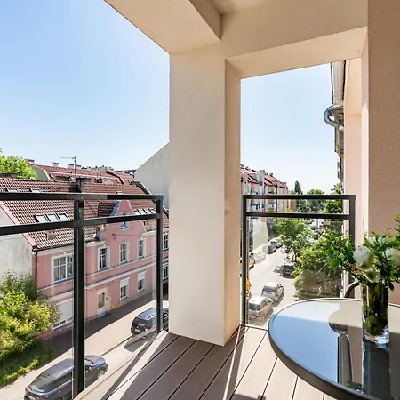 Modern Apartment Gorczynska & Parking & Balcony By Renters Prestige Poznan Exterior photo